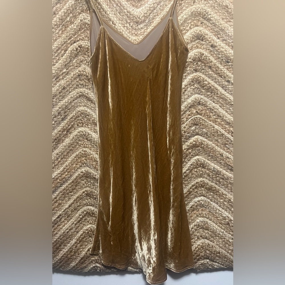 Reformation Women's Gold Velvet Slip Dress,Mini Dress,Sleeveless,Size S - Picture 4 of 10